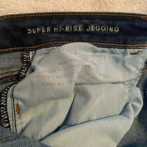 American Eagle Super High Rise Lightly Worn Jeggings! Deep Navy